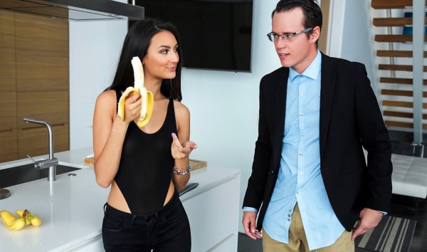 Lustful Stepsister Boldly Offers Her Brother Forbidden Incest Sex