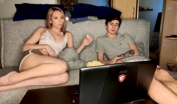 Russian Stepsis Seduces Stepbro for Wild Anal Double Penetration Homemade