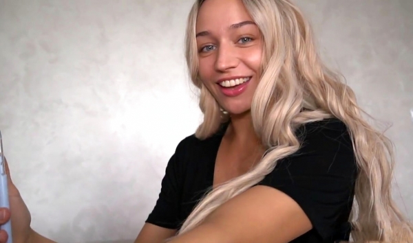 Blonde Wife Excites Husband Makes Him Creampie Her Tight Pussy