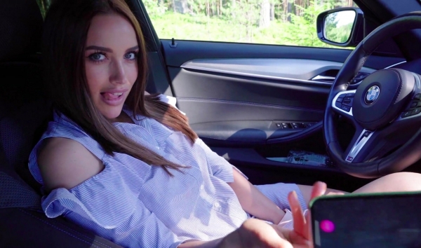 Russian Babe Fingers Dripping Pussy in Car Before Wild Fuck