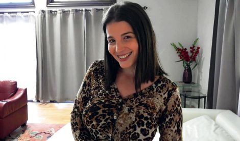 Busty Realtor Offers Client Dream House and Pussy Fuck Bonus Deal