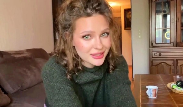 Jilted Bride Hooks Groomsman Creampie POV After Runaway Groom Bails