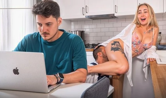 Plumber Fucks Wife From Behind While Hubby Works on PC Russian Cheating