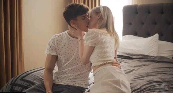 Brother Sister Incest Creampie: 'I'm Ready Brother!' Kiss Makes Her Moan